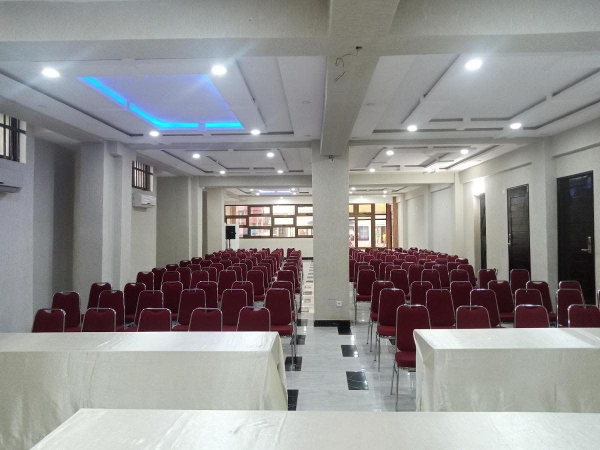 Hotel Mavilla Cotonou Exterior photo