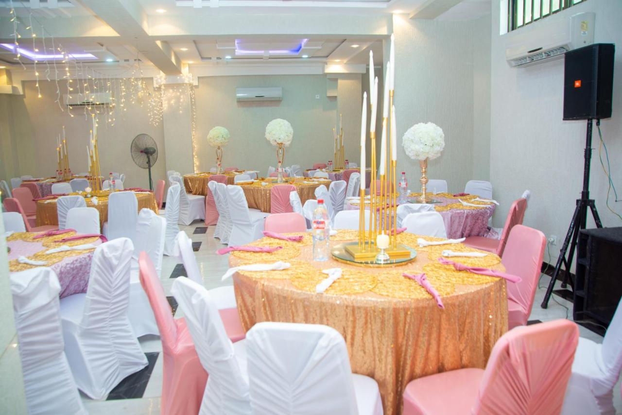 Hotel Mavilla Cotonou Exterior photo
