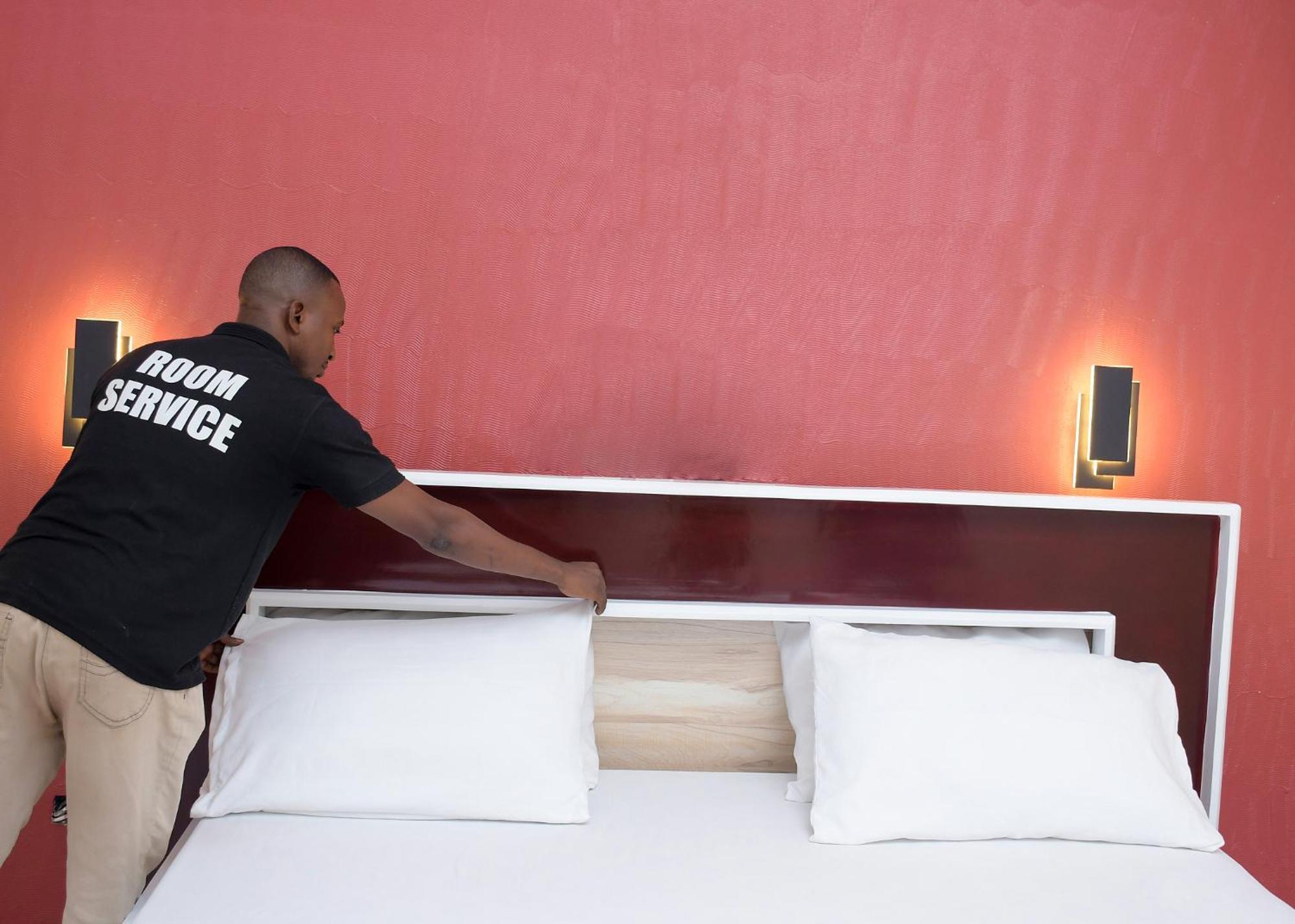 Hotel Mavilla Cotonou Exterior photo